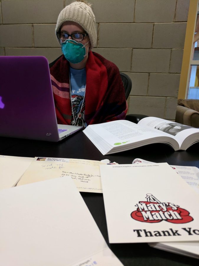 schoolwork-in-library